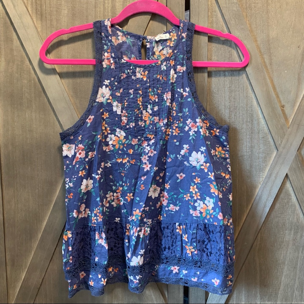 Hollister XS Summer Floral Tank Top with Lace Accents Cottage Core